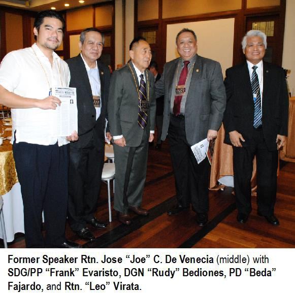 Former Speaker Rtn. Jose “Joe” C. De Venecia (middle) with SDG/PP “Frank” Evaristo, DGN “Rudy” Bediones, PD “Beda” Fajardo, and Rtn. “Leo” Virata.