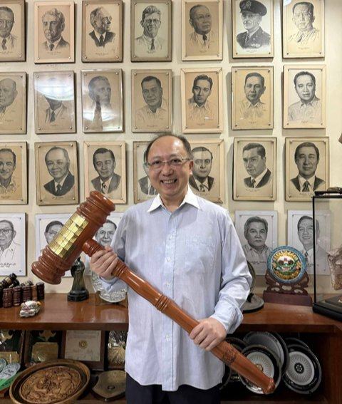 Visitor Log of Rotary Club of Manila Office