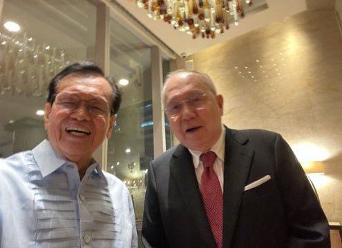 Susing shares a warm moment with Philippine Ambassador to the United States Jose Manuel “Babe” Romualdez — fellow Manila Rotarians bound by friendship, diplomacy, and a shared commitment to service and nation-building.