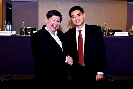 A warm handshake with a visibly elated President-Elect Atty. Teddy Kalaw, as President Reginald Yu congratulates him on his election as President of RC Manila for Rotary Year 2027–2028 and wishes him every success as he prepares to lead the Club into its next chapter.