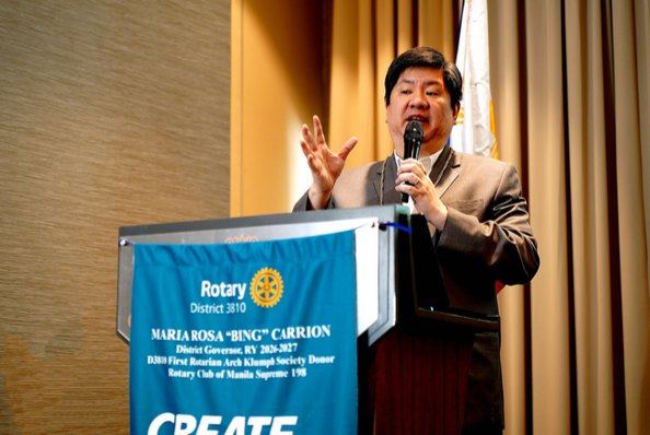 Secretary Albert Singson Alday serves as program moderator for Rethinking Police Performance, guiding the September 21 dialogue among police officials, researchers, civic leaders, and other participants on more meaningful ways to assess police service.