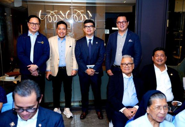 Rotary Club of Manila members' presence offers encouragement to the Angels of Rendu and affirmed our shared commitment to the artists and the community of Hospicio de San Jose.