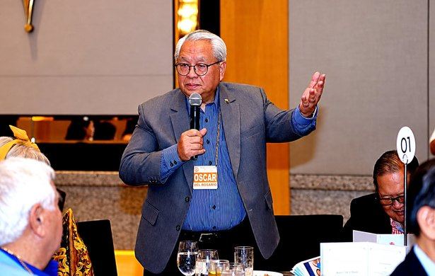 Music Committee Chair PD Oscar del Rosario takes the microphone during the open forum. Addressing Atty. Claire, he brings the warmth of a fellow Bulakenyo to the afternoon's exchange, acknowledging her kind words for the RCM World-Famous Music Chorale and expressing encouragement for her work. His participation adds a personal note to a discussion centered on truth, communication, and public trust.