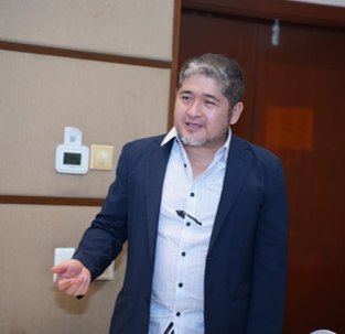 Architect Ronald Allan Ko, President, Transformation Design, Inc. Classification: Architecture and Design – Retailer Design