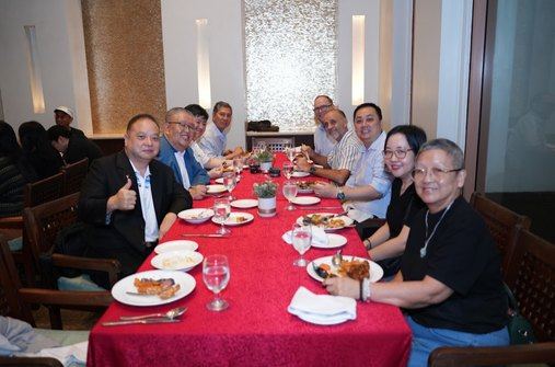 A sumptuous dinner was prepared by the host of the meeting, District Governor Nominee Hermie Esguerra, at the Palm Country Club for the invitees and the Rotary Information Committee