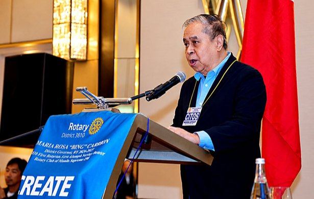 Atty. Citos Manalaysay leads the recitation of Rotary's Four-Way Test. His participation grounded our gathering in the principles of truth, fairness, goodwill, and benefit to all concerned. These familiar words gained renewed significance as Atty. Michael Wesley Poa later connected them to responsible communication and public trust.